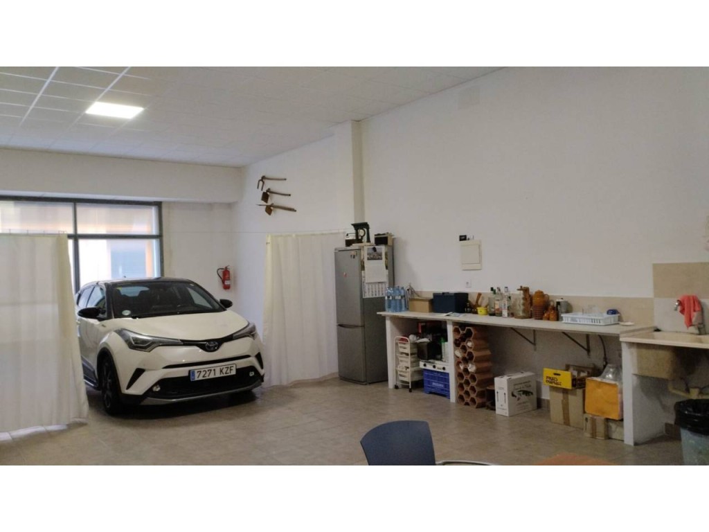 Imagen 4 de Local comercial en Venta en Gandia Valencia