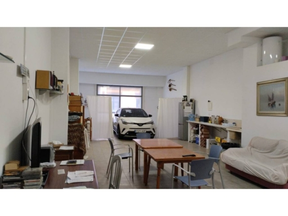 Imagen 1 de Local comercial en Venta en Gandia Valencia