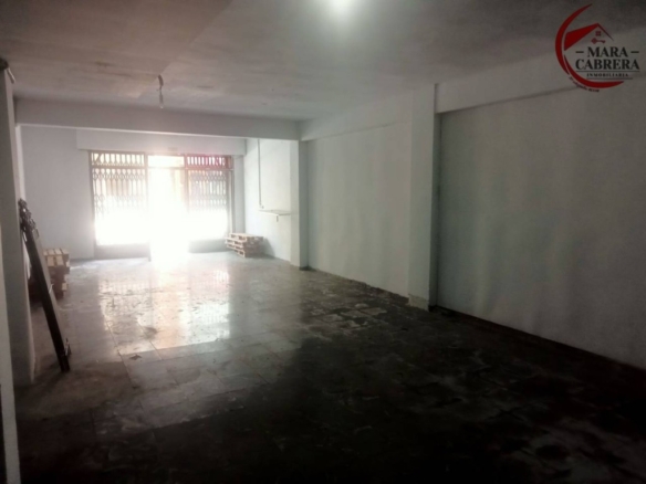 Imagen 2 de Local comercial en Alquiler en Oliva Valencia