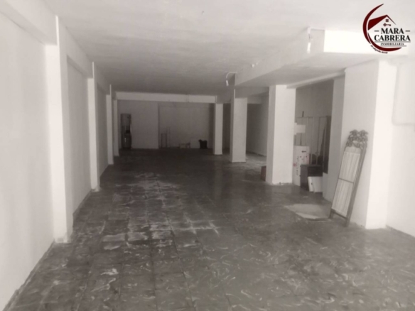 Imagen 1 de Local comercial en Alquiler en Oliva Valencia