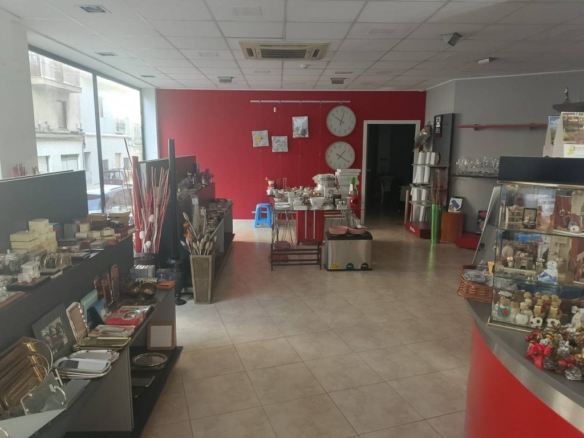 Imagen 1 de Local comercial en Venta en Oliva Valencia