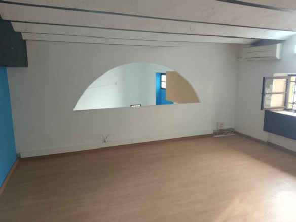Imagen 2 de Local comercial en Venta en Oliva Valencia