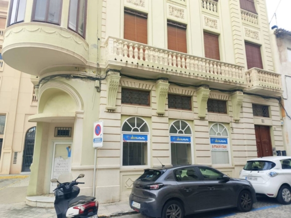 Imagen 1 de Local comercial en Venta en Oliva Valencia