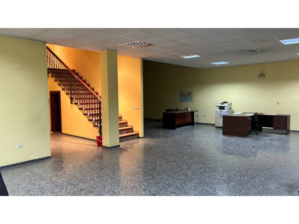 Imagen 4 de Local comercial en Alquiler en Gandia Valencia