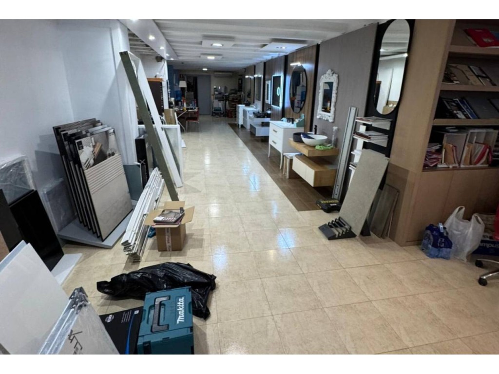 Imagen 3 de Local comercial en Venta en Gandia Valencia