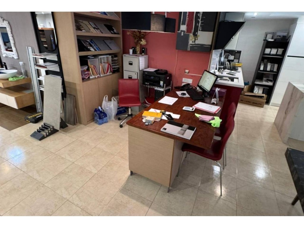 Imagen 4 de Local comercial en Venta en Gandia Valencia