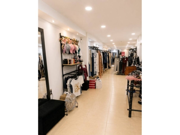 Imagen 1 de Local comercial en Venta en Gandia Valencia
