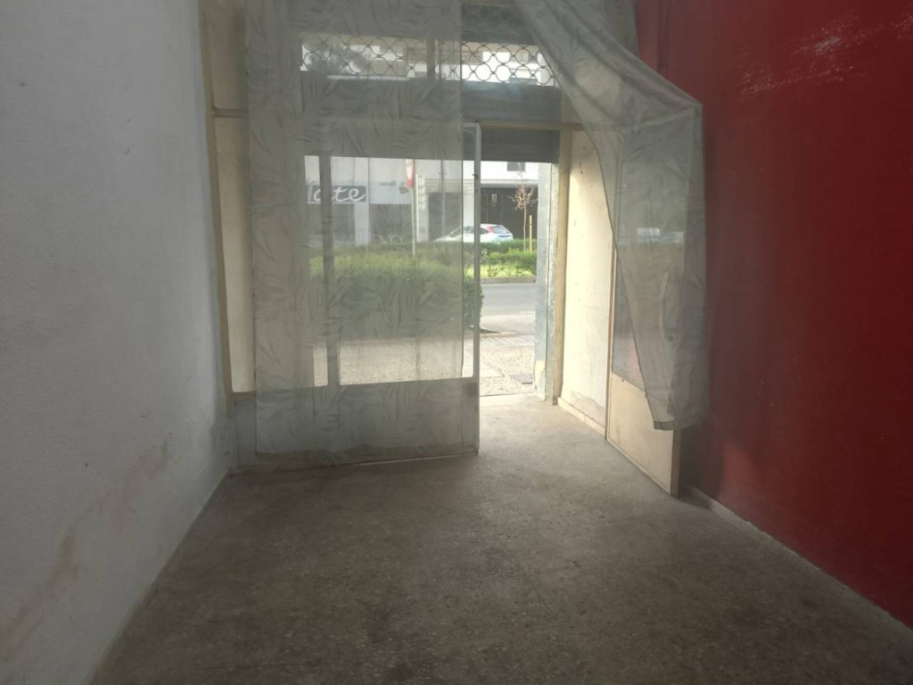 Imagen 3 de Local comercial en Venta en Tavernes De La Valldigna Valencia