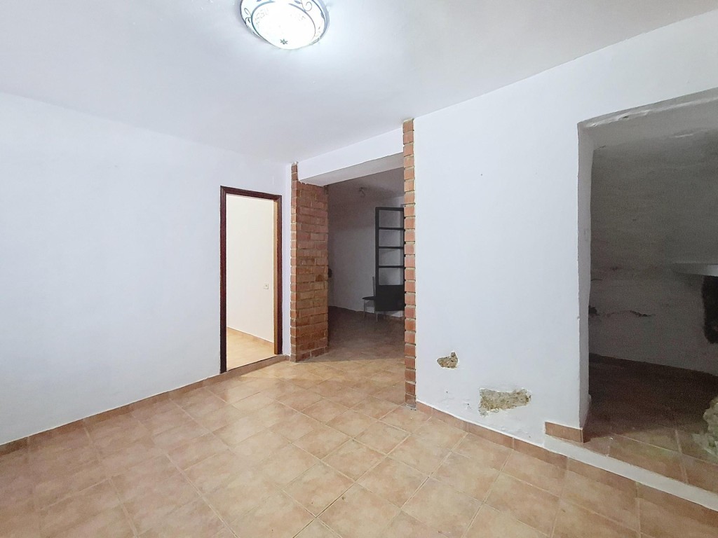 Imagen 3 de MAGNIFICA OPORTUNIDAD! CASA EN CASTELLO DE RUGAT