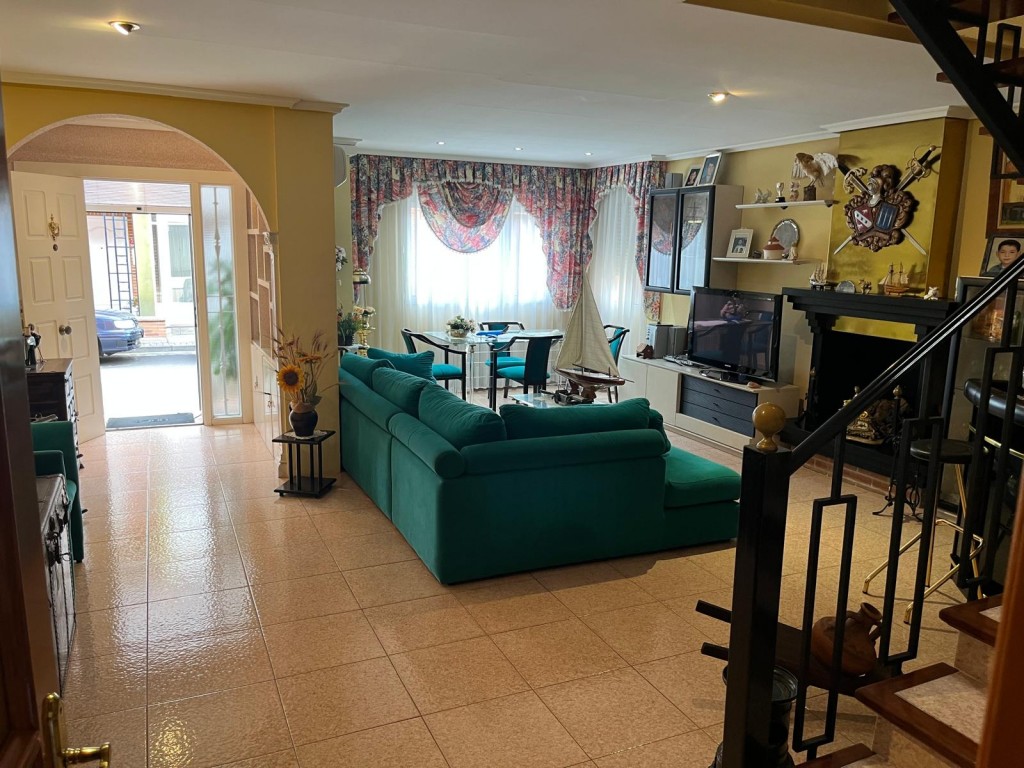 Imagen 3 de Adosada en Venta en Cabezon De Pisuerga Valladolid