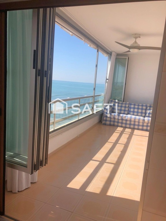 Imagen 2 de Vivienda exclusiva a pie de mar.... si buscas tranquilidad y buenas vistas esta es tu casa!