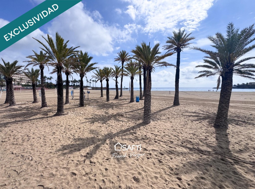 Imagen 4 de Apartamento totalmente reformado – Vistas al mar – A 30m de la playa del Arenal