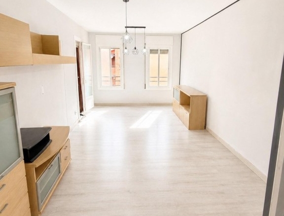 Imagen 2 de Piso de 93 m² útiles