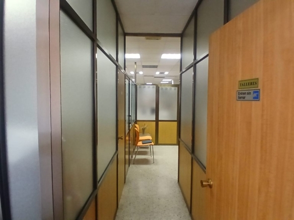 Imagen 2 de Local comercial en Venta en Villena Alicante