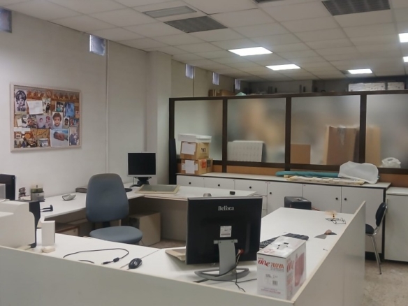 Imagen 3 de Local comercial en Venta en Villena Alicante