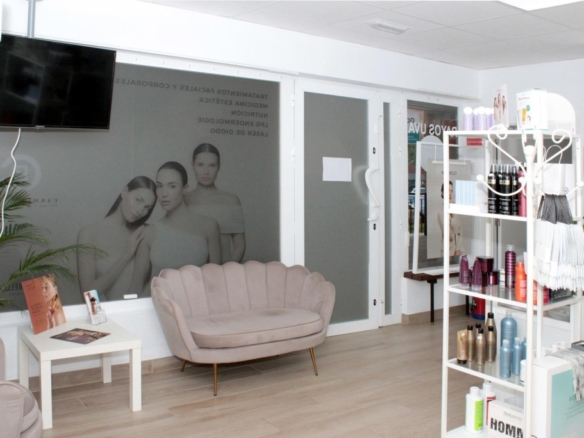 Imagen 4 de Local comercial en Alquiler en Sevilla Sevilla