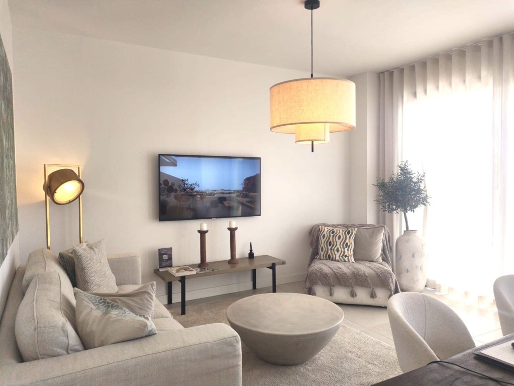 Imagen 4 de Piso en PLANTA BAJA de 3 Dorm. A ESTRENAR con TERRAZA y JARDIN PRIVADO!! y VISTAS AL GOLF!