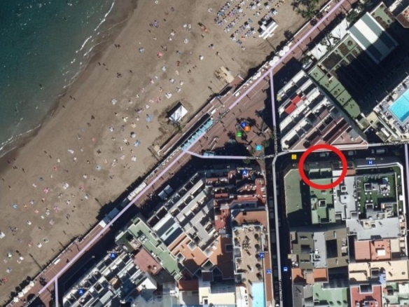 Imagen 1 de LOCAL COMERCIAL ADAPTADO COMO 2 VIVIENDAS
