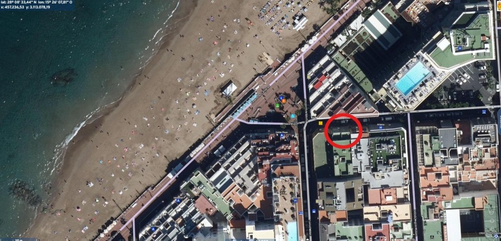Imagen 1 de LOCAL COMERCIAL ADAPTADO COMO 2 VIVIENDAS
