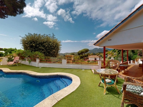 Imagen 3 de Casa-Chalet en Venta en Arenys De Munt Barcelona