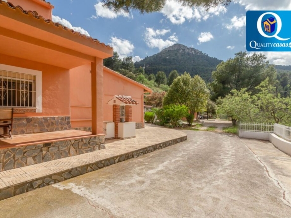 Imagen 3 de Casa-Chalet en Venta en Tibi Alicante Ref: E18464