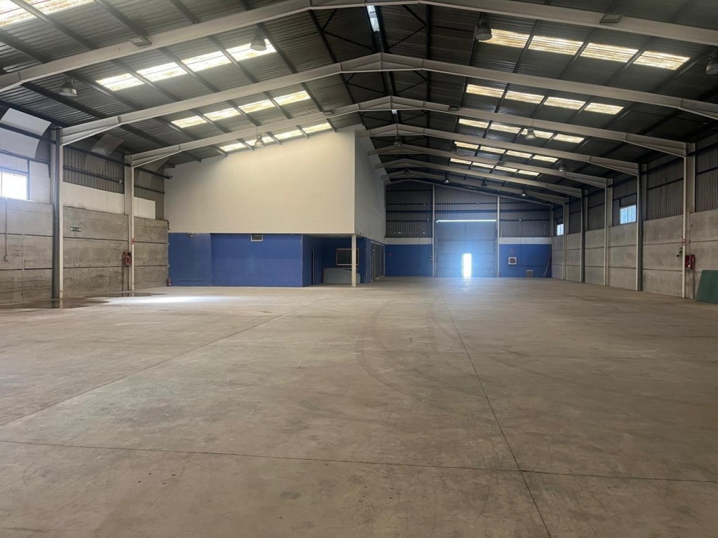 Imagen 2 de Nave industrial diáfana en Villanueva de Castellón