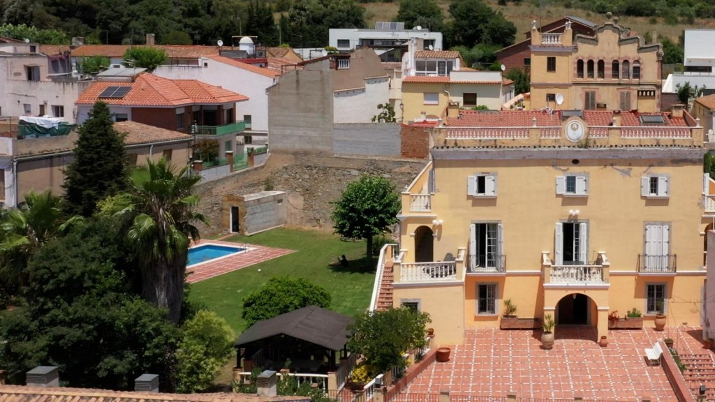 Imagen 1 de Casa-Chalet en Venta en Teia Barcelona