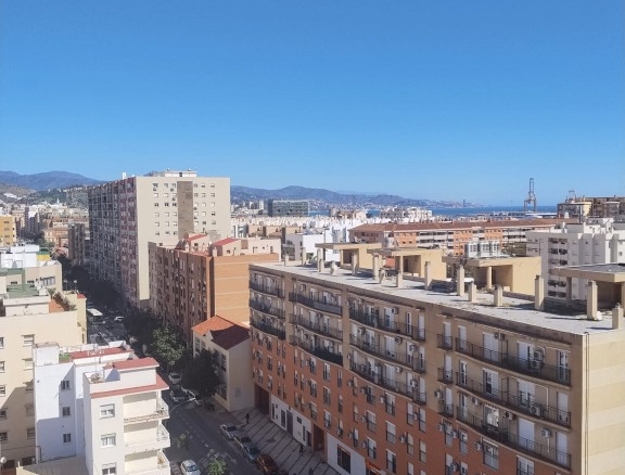 po-1262298-imagen - El Club del Propietario Imagen 1 de Piso en Venta en Málaga Málaga HUELIN