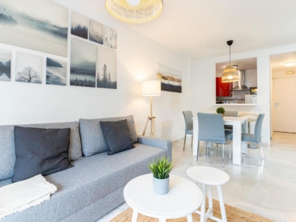 Imagen 2 de Apartamento en Venta en Benalmadena Málaga