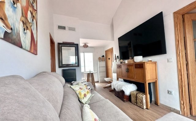Imagen 1 de ESTUPENDO PISO DE 1 DORMITORIO EN VENTA EN MANILVA