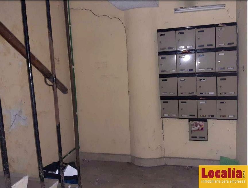 Imagen 1 de Edificio plurifamiliar en pleno centro de Navia