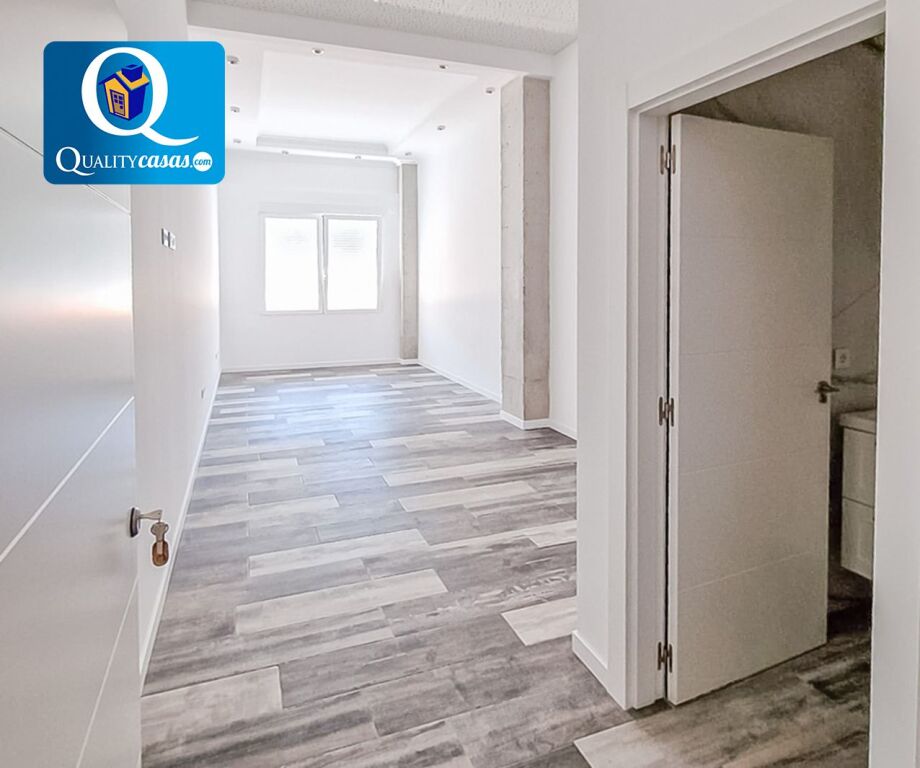 Imagen 1 de Local comercial en Alquiler en San Vicente Del Raspeig Alicante Ref: A-MYR-L1521S