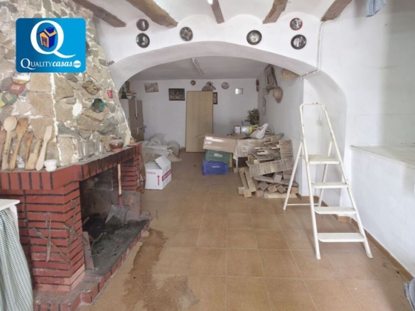 Imagen 1 de Casa de campo-Masía en Venta en Xixona Alicante Ref: L59039X
