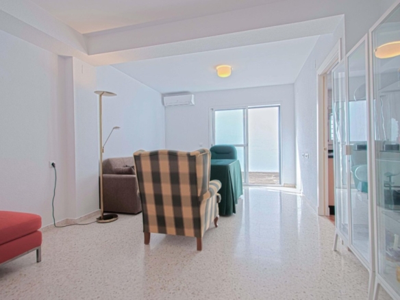 Imagen 3 de Bonita vivienda adosada en Espartinas con dos patios!!!