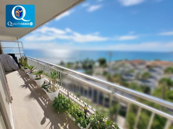 Imagen 1 de Piso en Venta en Alicante Alicante Ref: 16485R