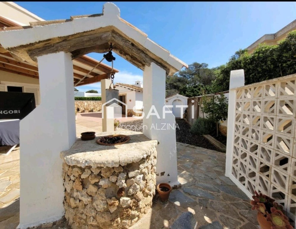 Imagen 2 de Chalet con piscina y garaje en Cala Blanca
