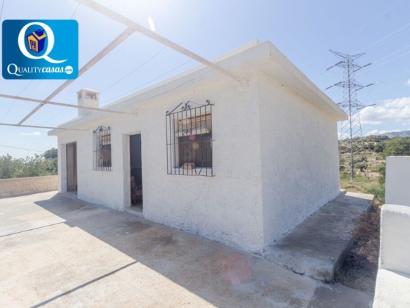 Imagen 3 de Casa-Chalet en Venta en Busot Alicante Ref: Z57082