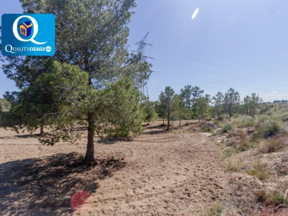 Imagen 4 de Casa-Chalet en Venta en Busot Alicante Ref: Z57082