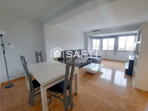 Imagen 1 de Amplio piso en Alquiler en Puerto de Sagunto