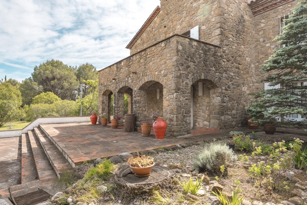 Imagen 3 de Exclusiva finca con carácter en el Alt Empordà
