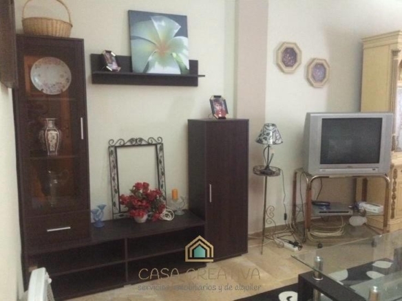 Imagen 4 de AMPLIO PISO EN VENTA CON GARAJE Y VISTAS DESPEJADAS – ANTELLA – 113.000 €