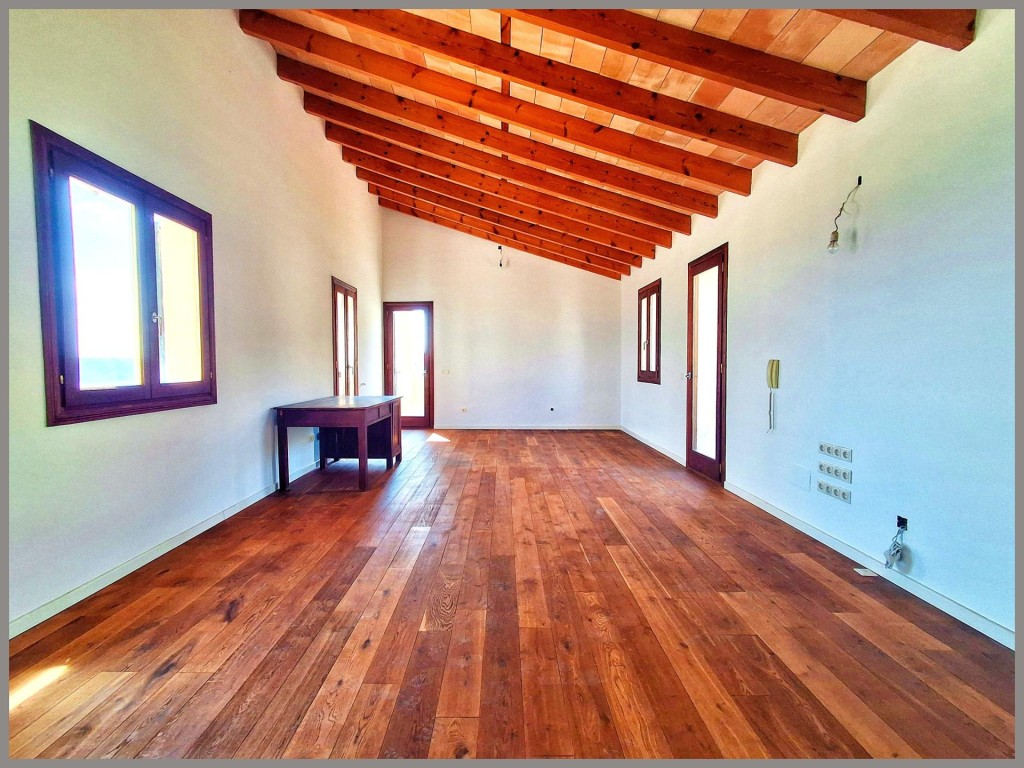 Imagen 2 de Exclusiva vivienda con vistas despejadas