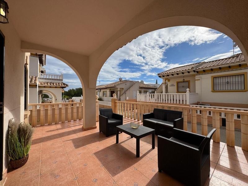 Imagen 2 de Venta de quad villa en Orihuela costa