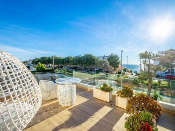 Imagen 4 de VILLA EXCLUSIVA DE DISEÑO EN CAMPOAMOR.