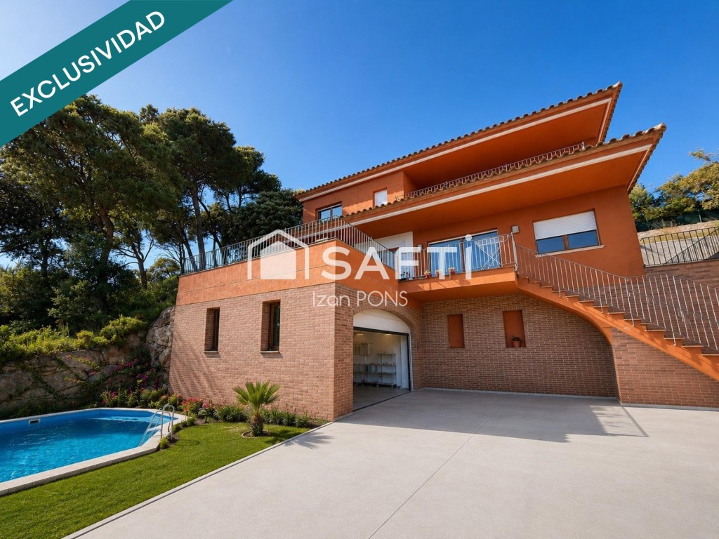 Imagen 2 de Chalet exclusivo en Begur con vistas únicas