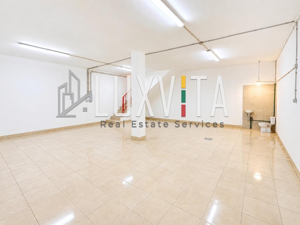 Imagen 4 de Local comercial diáfano de 98 m2 en Polígono Las Andoriñas – Las Chafiras