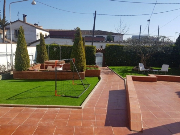 Imagen 4 de ESPECTACULAR CHALET!!!