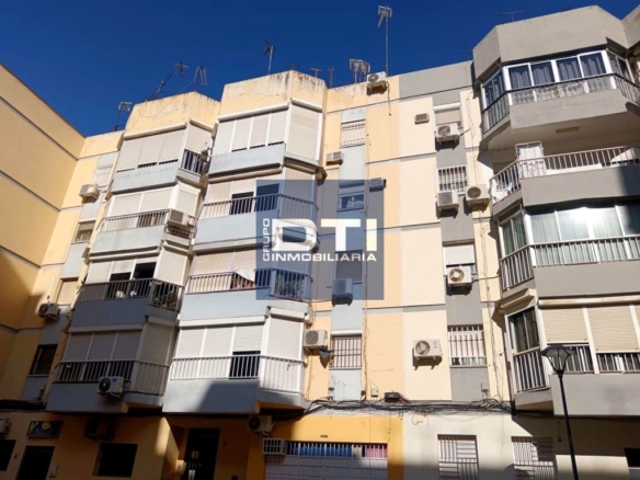 Imagen 1 de Piso en venta en Sevilla de 80 m2