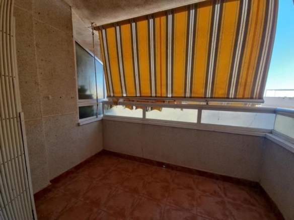 de 53m2 con 2 dormitorios y 1 baño