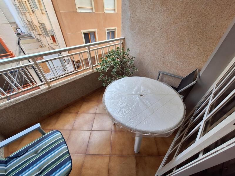Imagen 2 de Venta de piso en Torrevieja